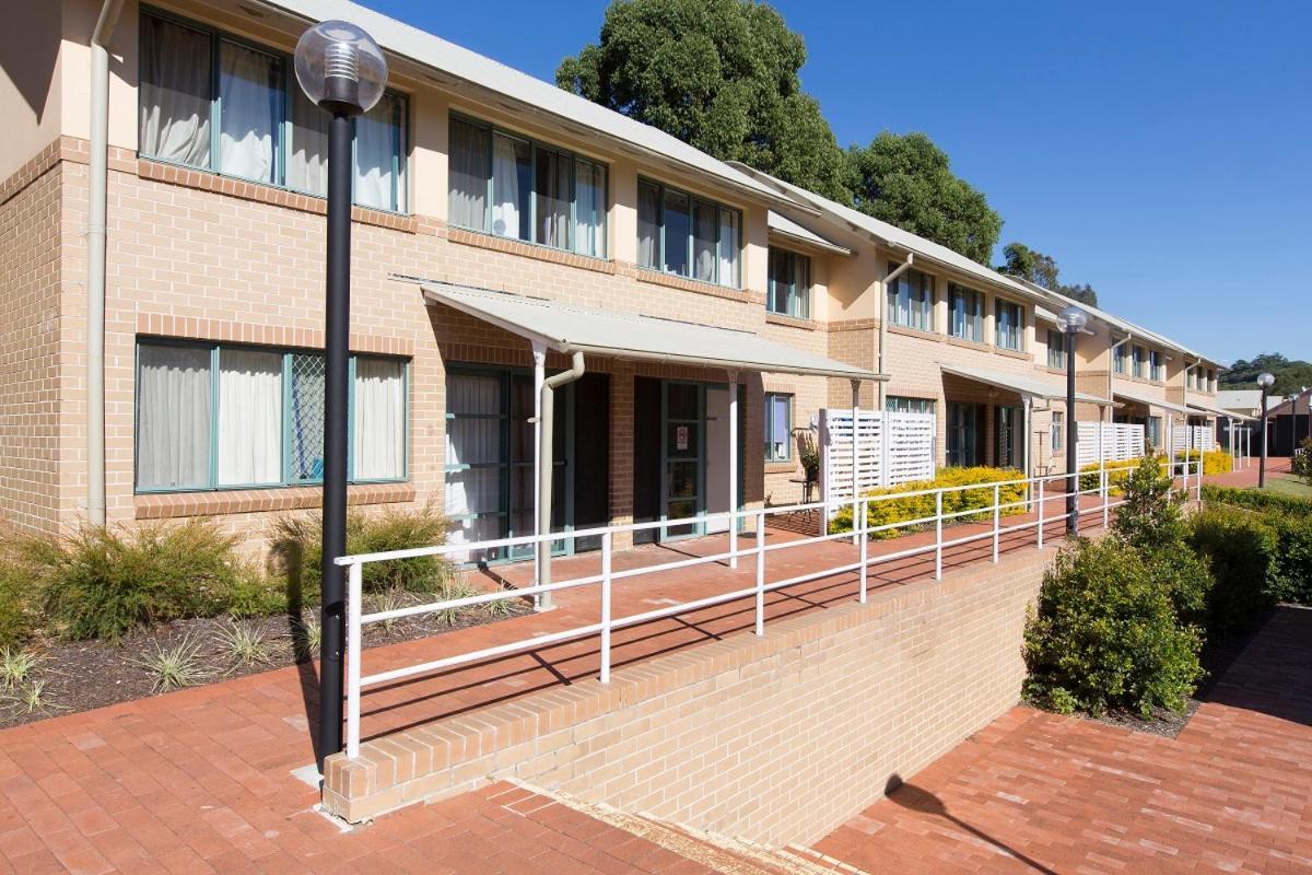 Western Sydney University Village - Campbelltown Eksteriør billede