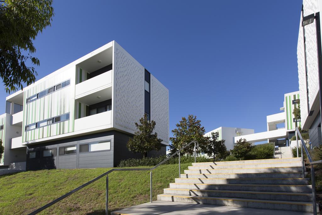 Western Sydney University Village - Campbelltown Eksteriør billede