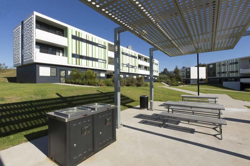 Western Sydney University Village - Campbelltown Eksteriør billede